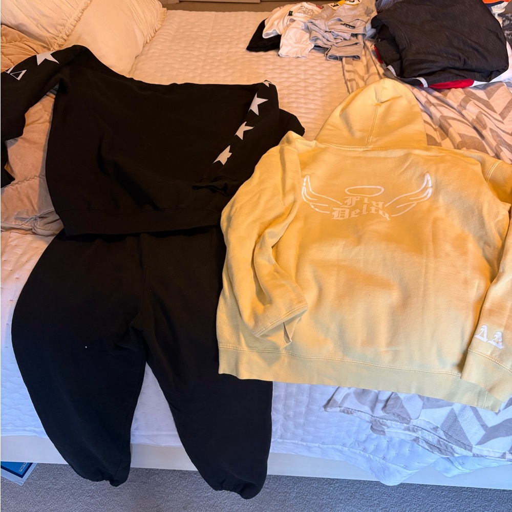 Tri Delta Bundle - Picture 2 of 6